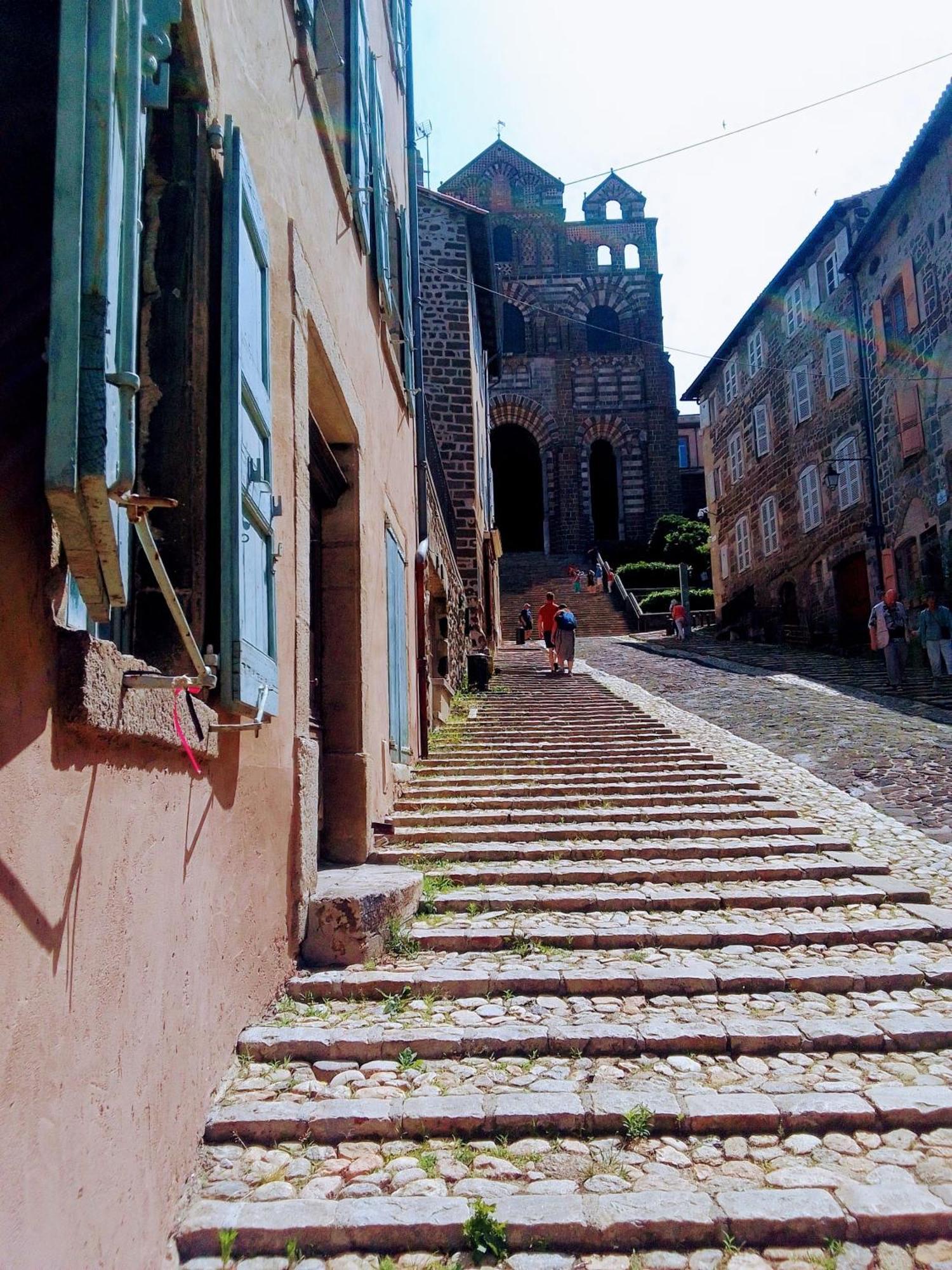 Le Relax Max Apartment Le Puy-en-Velay ภายนอก รูปภาพ